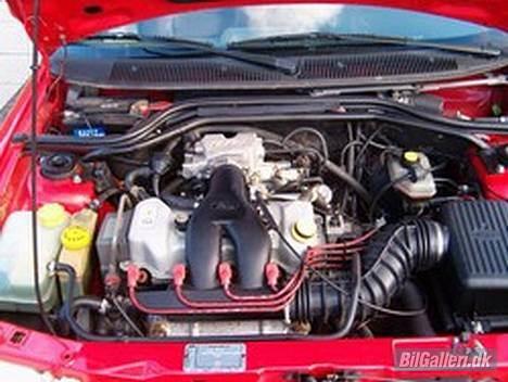 Ford Escort cab. XR3i 2 dørs billede 4