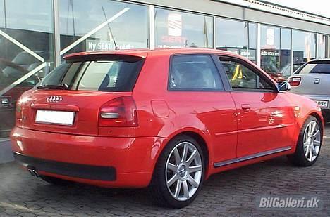 Audi S3 1.8T Quattro billede 1