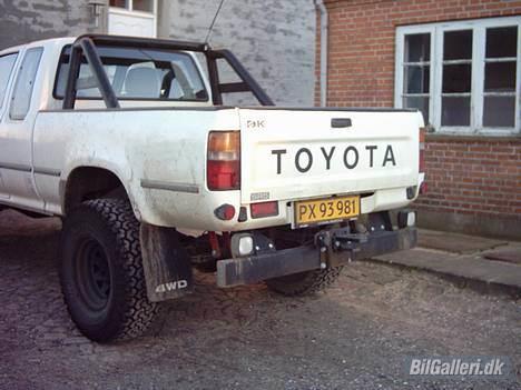 Toyota Hilux X-cab billede 9