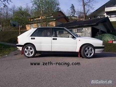 Lancia Delta HF integrale billede 3