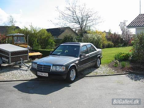 Mercedes Benz 190 E billede 4