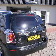 Toyota Corolla SportsVan