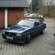 Opel Ascona B **SOLGT**