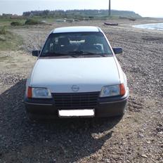 Opel Kadett E CC