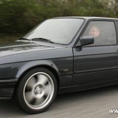 BMW E30 turbo