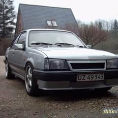 Opel Ascona 2.0 GT - SOLGT
