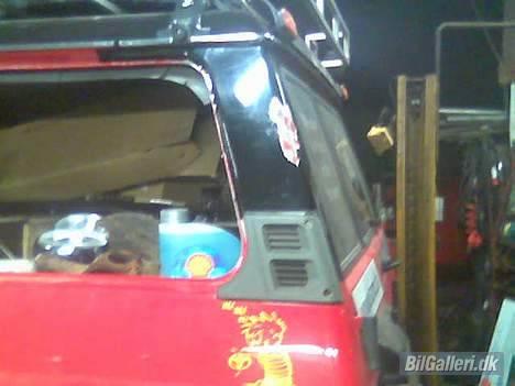 Nissan patrol 2.8 GR - sån så min bil ud da den blev fond igen billede 11