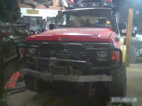 Nissan patrol 2.8 GR - sån så min bil ud da den blev fond igen billede 13