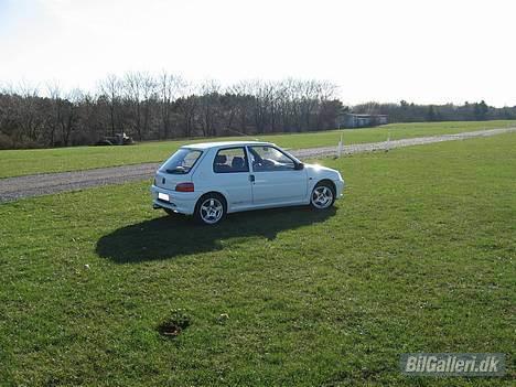 Peugeot 106 1,6 rallye **Solgt** billede 9