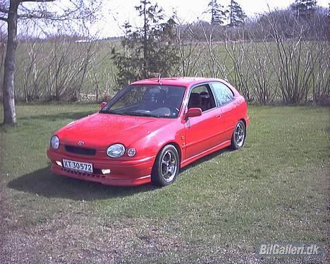 Toyota corolla g6r totalskadet  billede 11