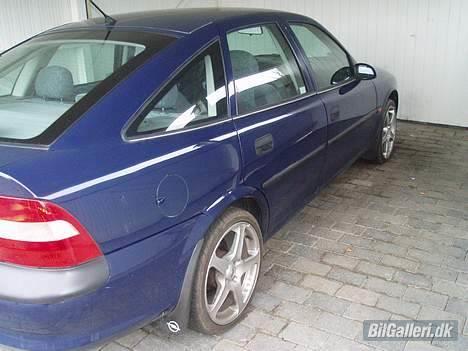 Opel vectra 1.6 16v solgt billede 3