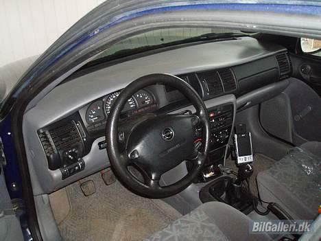 Opel vectra 1.6 16v solgt billede 4