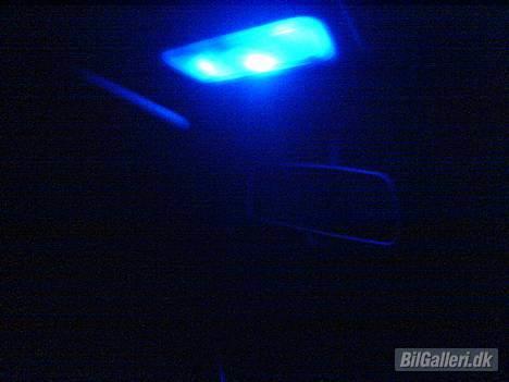 Opel Kadett E CC - Blå dioder i loftlyset! Cool! billede 4