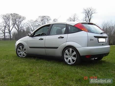 Ford Focus (solgt) billede 4