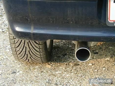 Peugeot 106 zen - så kom min sportsudstødning på.. billede 7