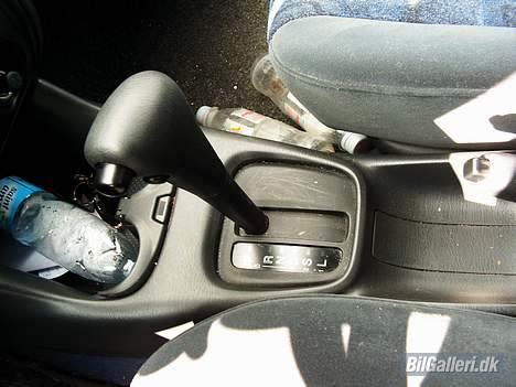 Mazda 626 2.0  "White 'Widow" billede 4