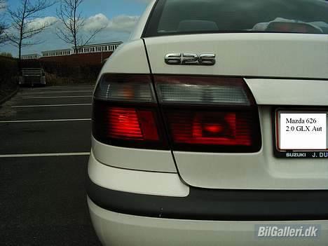 Mazda 626 2.0  "White 'Widow" billede 12