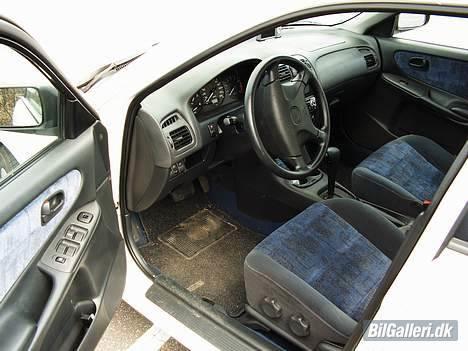 Mazda 626 2.0  "White 'Widow" billede 15