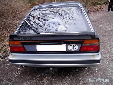 Nissan Bluebird 1,8t (solgt) billede 7