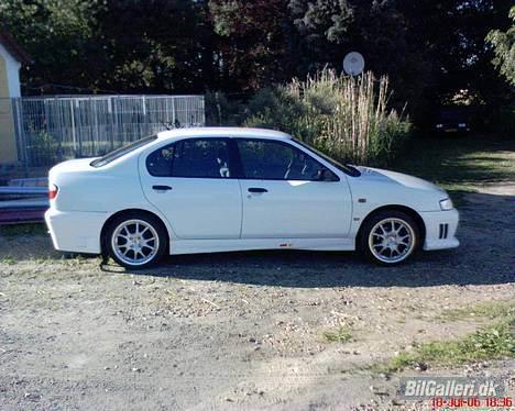 Nissan Primera (Solgt) billede 1