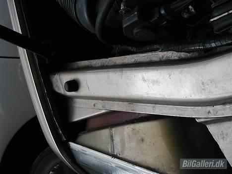 Citroën CX 2400 Pallas IE Aut. - Her plejer de også gerne at være slemt oxyderet... billede 18