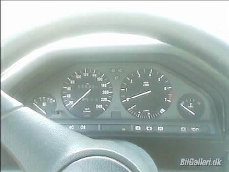 BMW 320i 2.0i R6 *Milo* billede 6