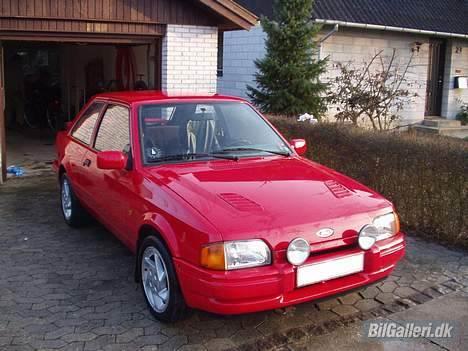 Ford escort  *solgt* billede 11