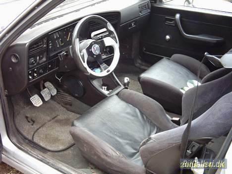Opel Ascona 2.0 GT - SOLGT billede 6