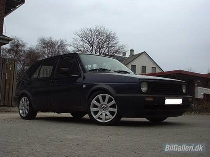 {{currentPhoto.altText}} billede {{currentPhoto.number}}