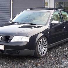 Audi A6 2,4 V6 - SOLD