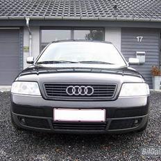 Audi A6 2,4 V6 - SOLD