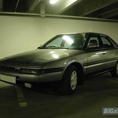 Mazda 323 F BG (Død)