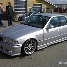BMW e36 325i