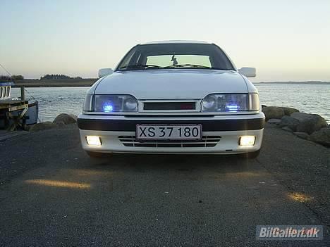 Ford Sierra 2,0i *SOLGT* billede 7