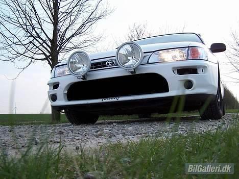 Toyota Corolla 1,3 XLi *DØD* :O( - Hella Rallye 3000 billede 15