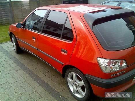 Peugeot 306 SOLGT - Lækre lygter. billede 5