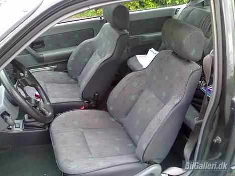 Renault Clio 1,4 S - Cocpittet. De bedste sæder nogensinde billede 3