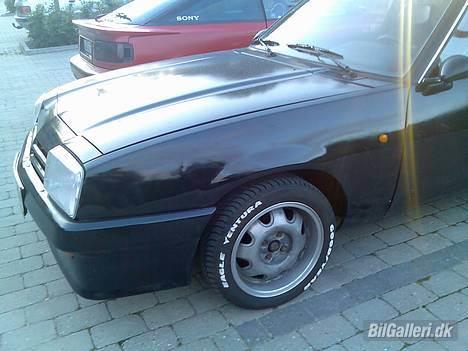 Opel Manta b (solgt) billede 3