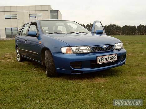 Nissan Almera billede 3