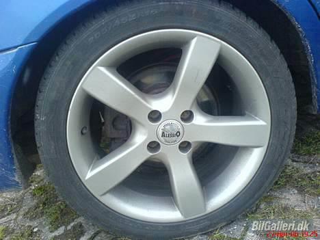 Nissan Almera billede 7