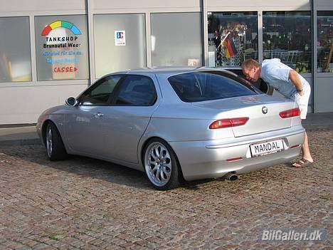 Alfa Romeo 156 2.4 JTD - Med de nye 18" Zender Siena og personlig plade billede 15