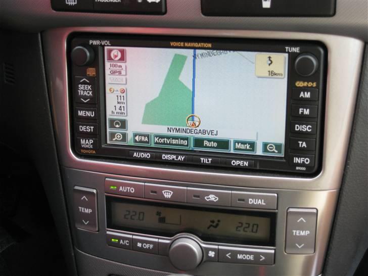 Toyota Avensis St.car Sol  SOLGT billede 10