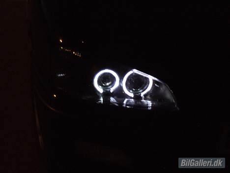 Peugeot 106 (Solgt) - Angel eyes ser da for ondt ud :-) billede 18