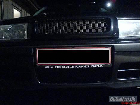 Skoda Octavia RS "Black Pearl" - Min gamle nr plade ramme, på bilen...!!! billede 10
