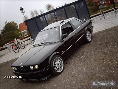 BMW E30 320I - Nyt (: billede 1