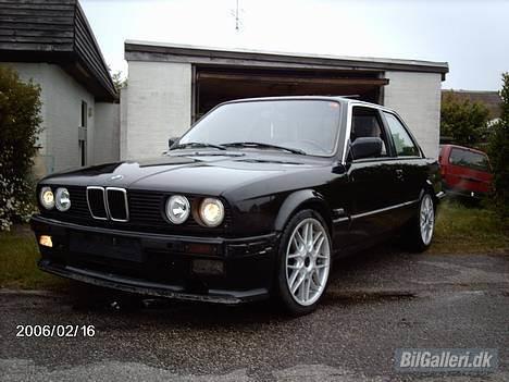 BMW E30 320I billede 7