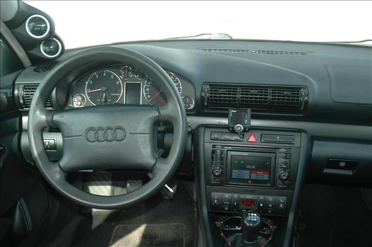Audi A4 1,8 turbo  billede 2