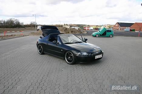 Honda CRX DEL SOL   SOLGT - her sammen med dennis b http://www.bilgalleri.dk/html/gal_visbruger.asp?userID=38581 billede 15