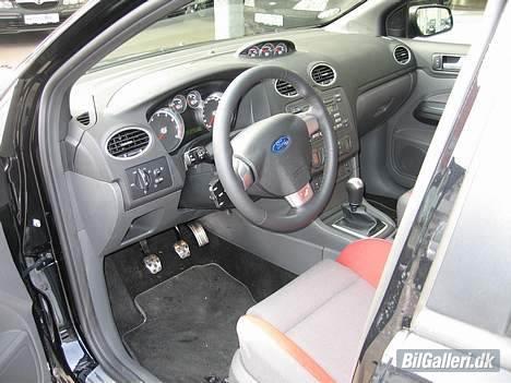 Ford Focus 2.5 ST Solgt billede 4