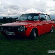 Volvo 142
